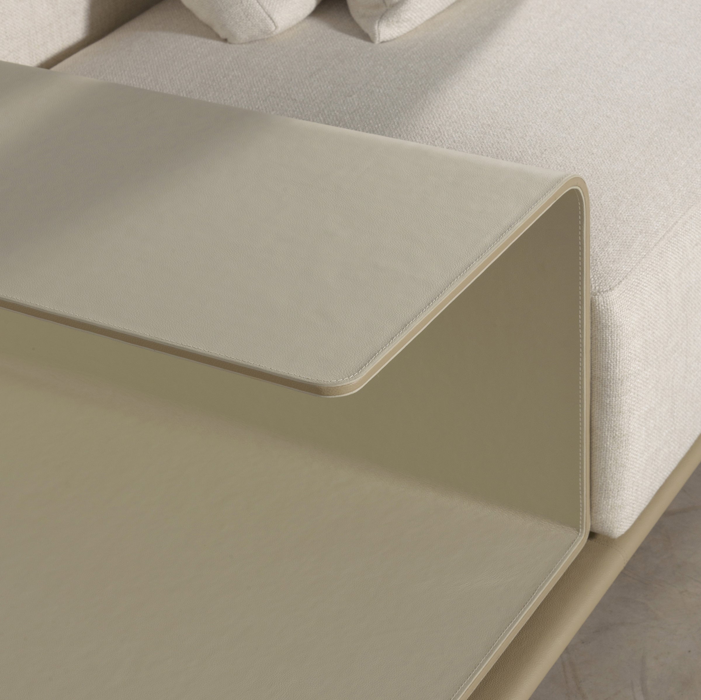 Cadeira de Canto Forma (10)