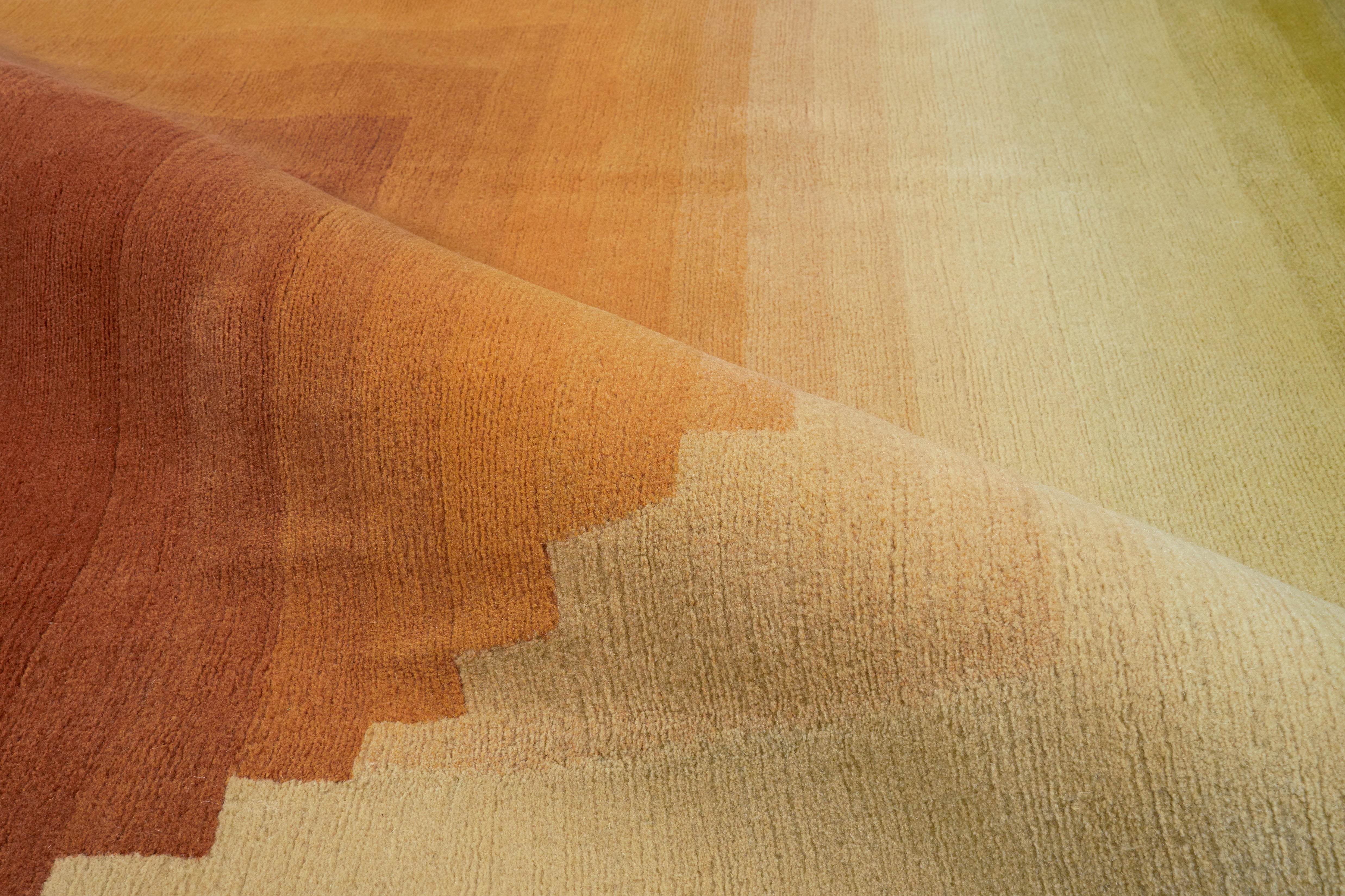 Vanguard Aurora Hazel Rug