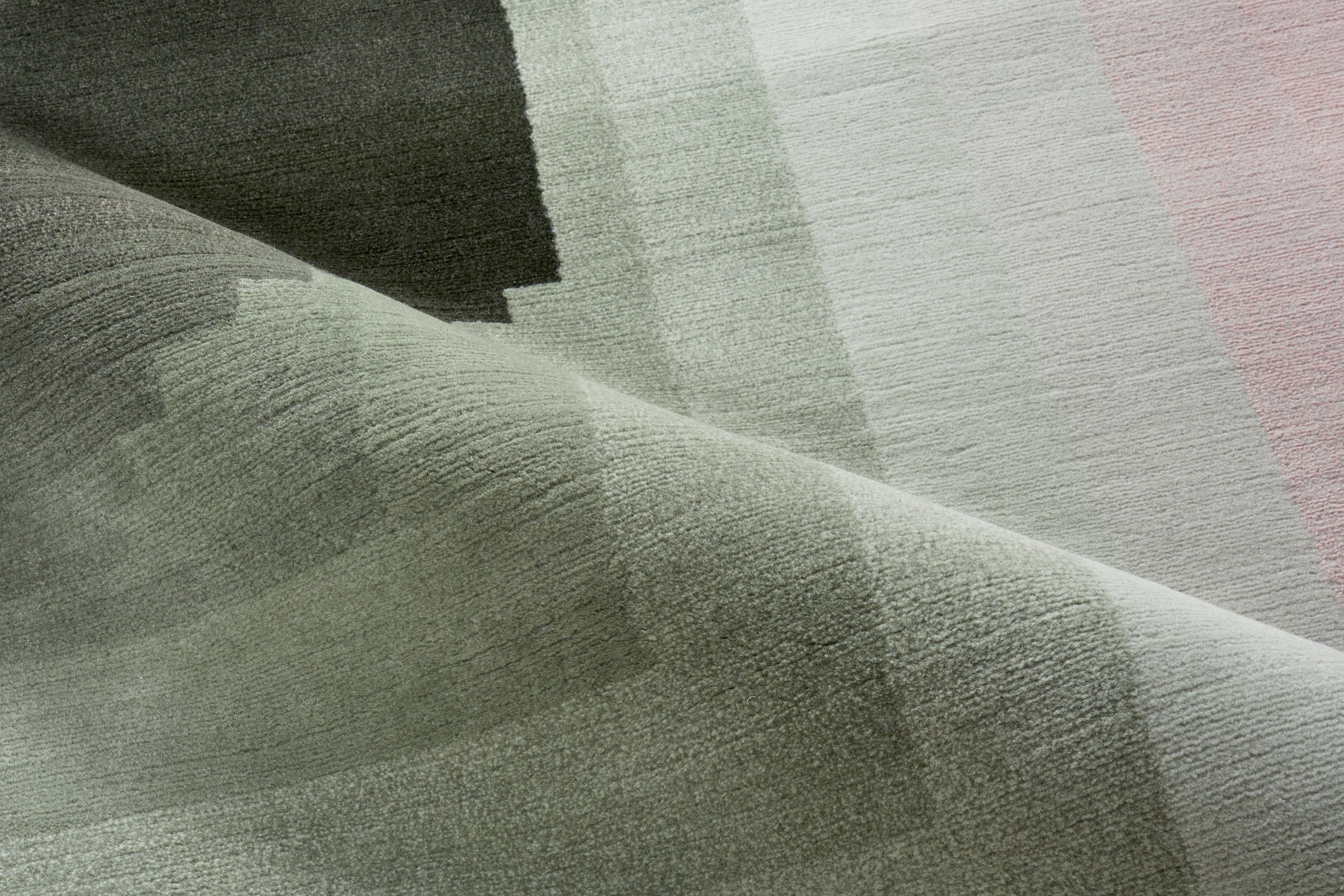 Vanguard Aurora Sage Rug