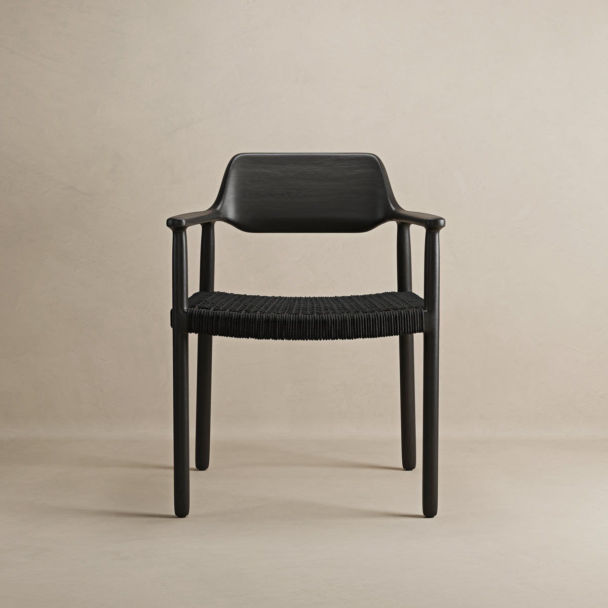 Outdoor Tuscano Chair with Armrest (1)