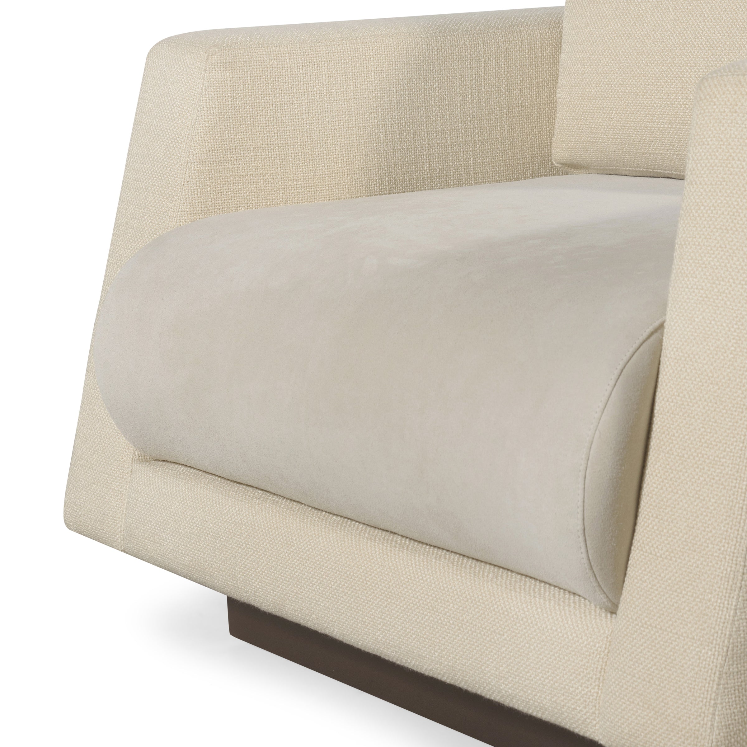 Poltrona Chair (6)