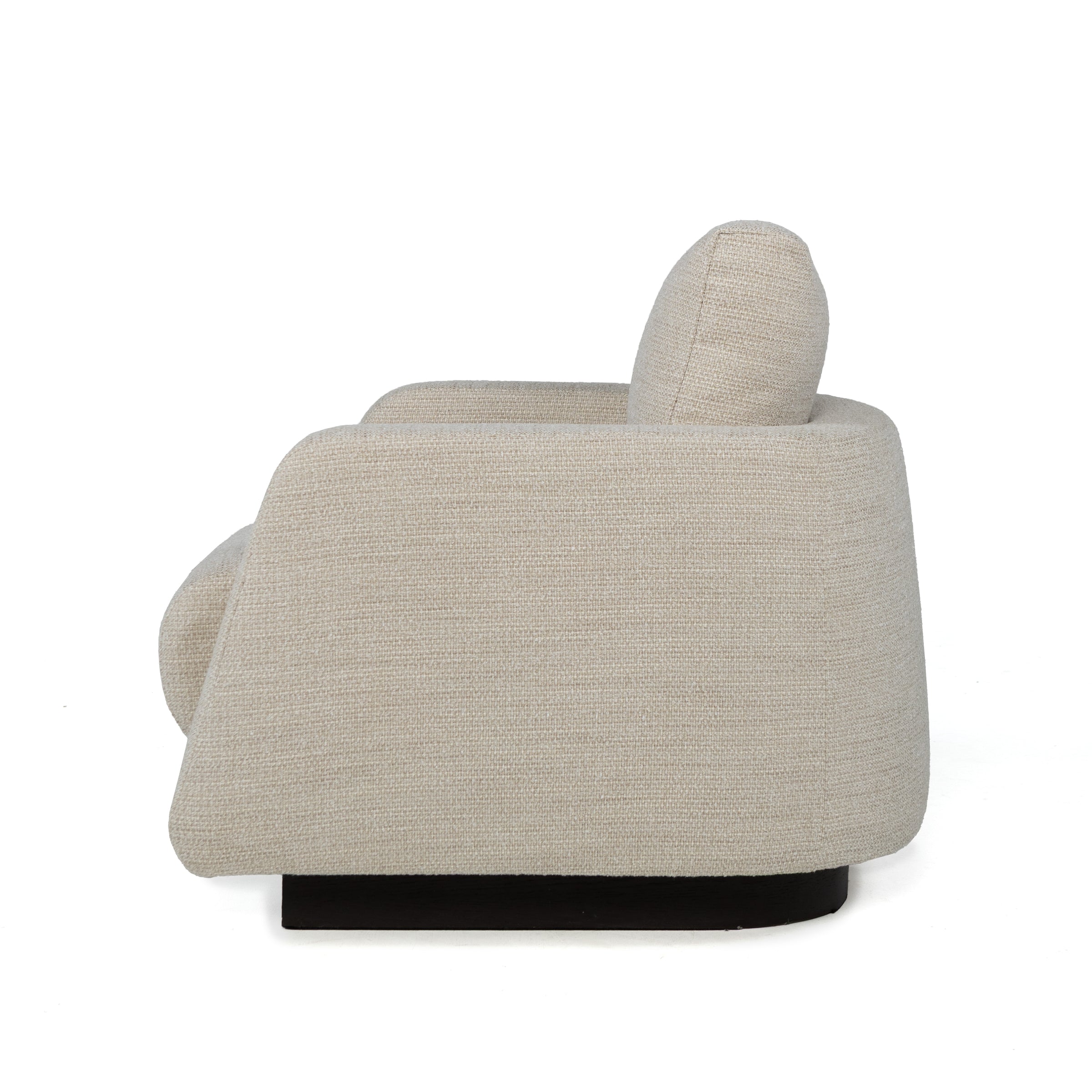 Poltrona Studio Chair (3)