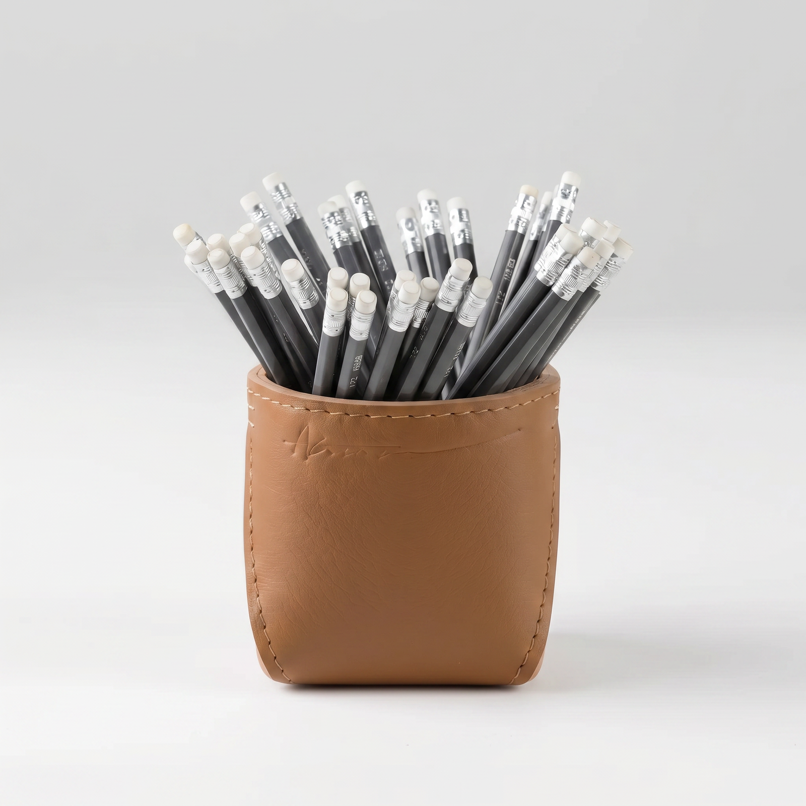 Leather Pencil Holder (1)