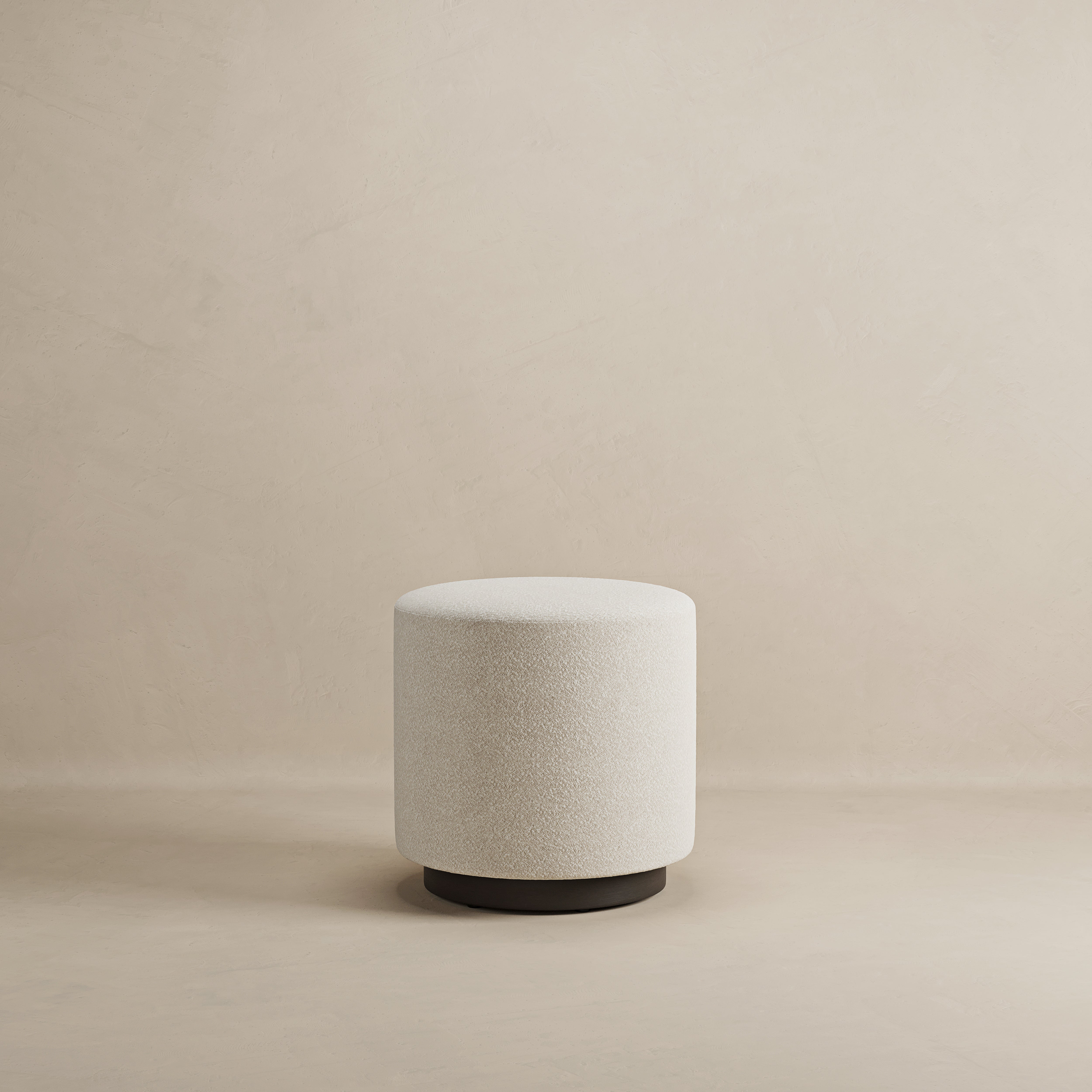 Ronda Ottoman with Wooden Leg