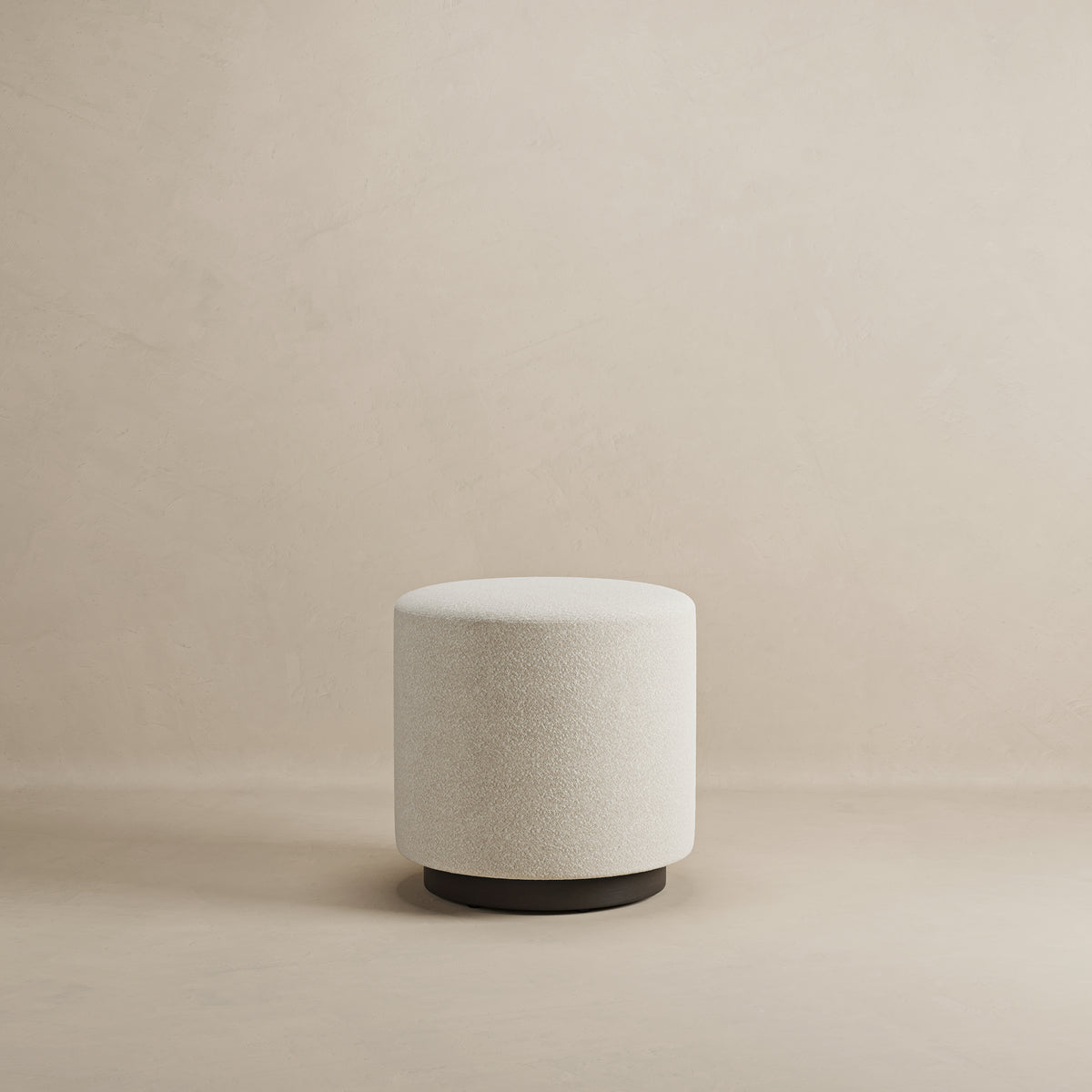 Ronda Ottoman with Wooden Leg (1)