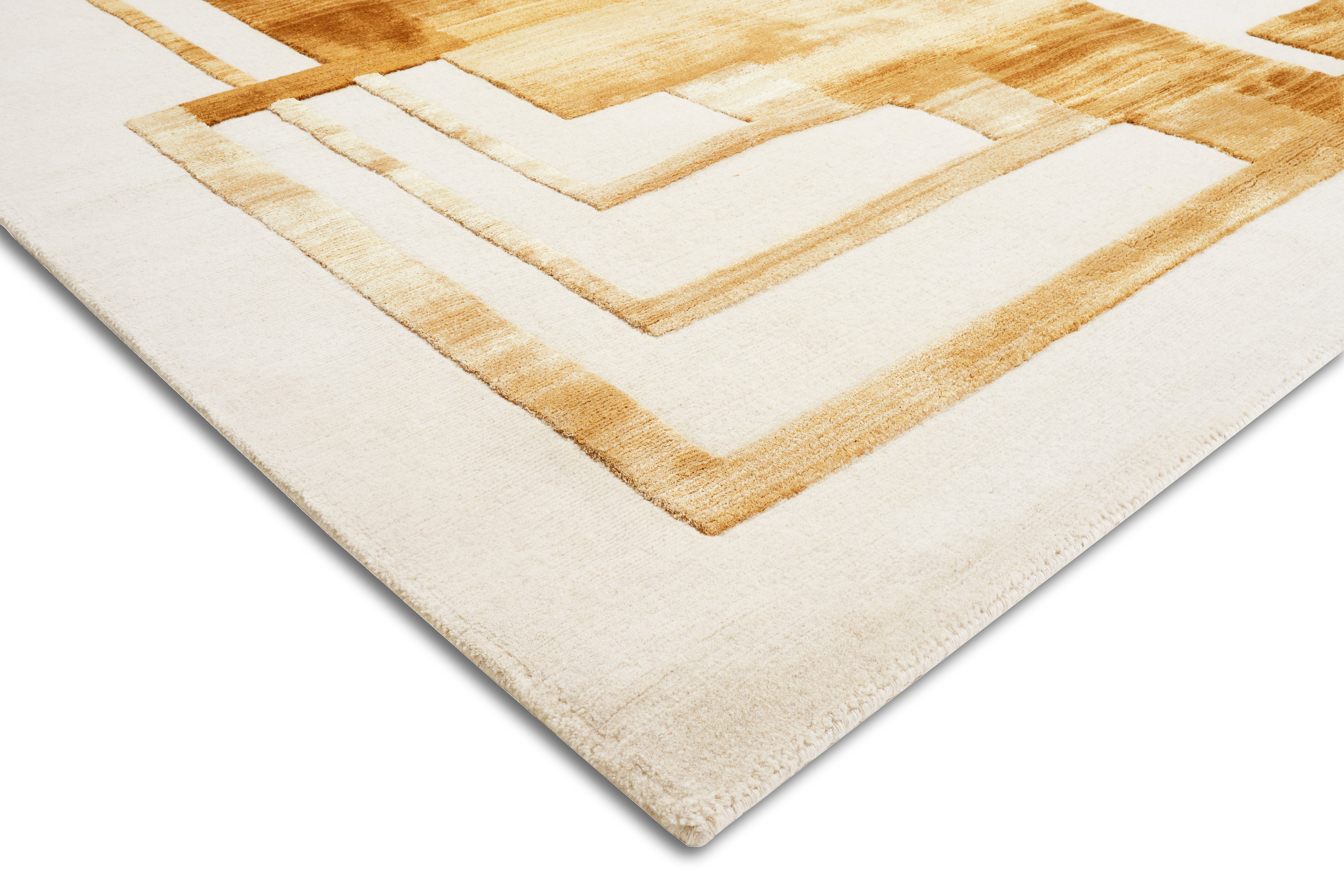 Vanguard Piazza Gold Rug