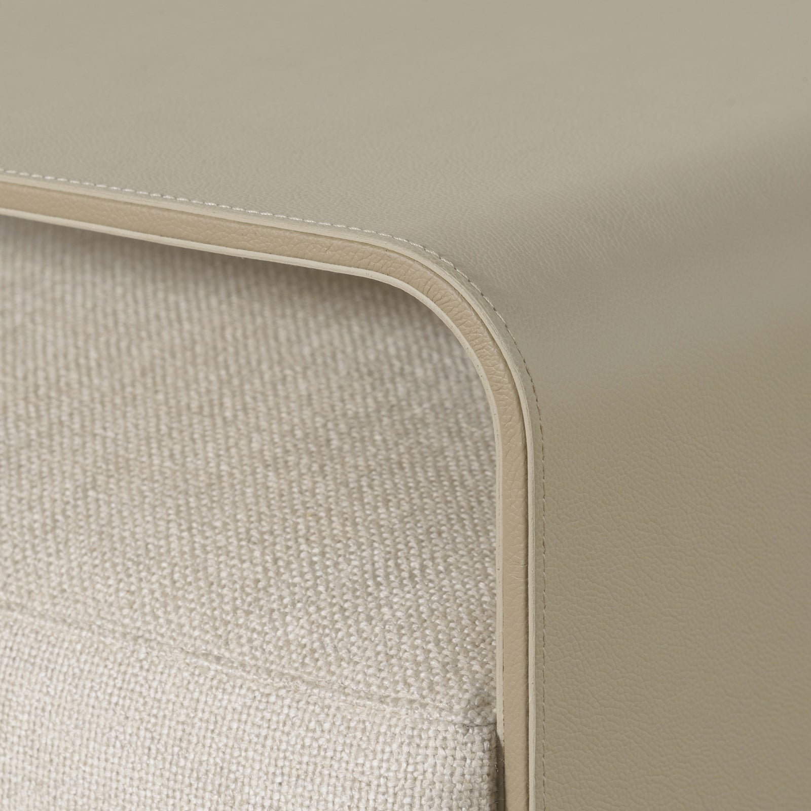 Forma System Sofa - Forma Table Tray (7)