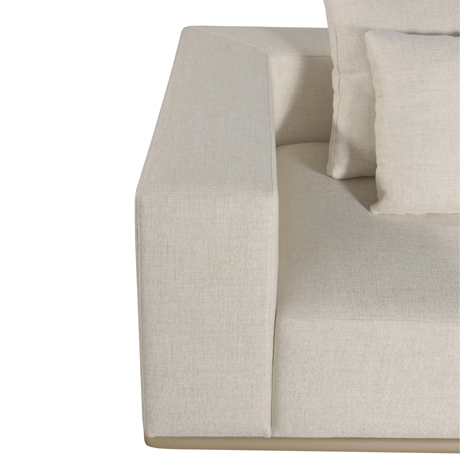 Forma Sectional 110" Sofa (9)